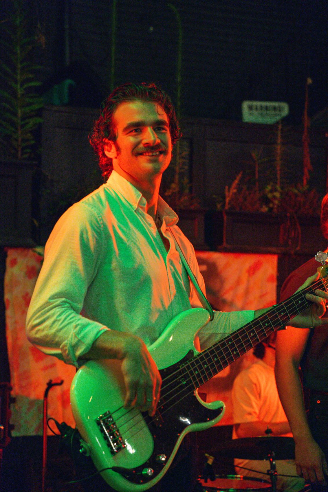 Mick Mac live at Doggie's